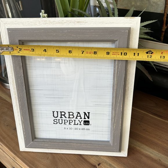 Home Decor 8x10 Distressed Picture Frame Grey/White Farmhouse NWOT - Picture 4 of 5